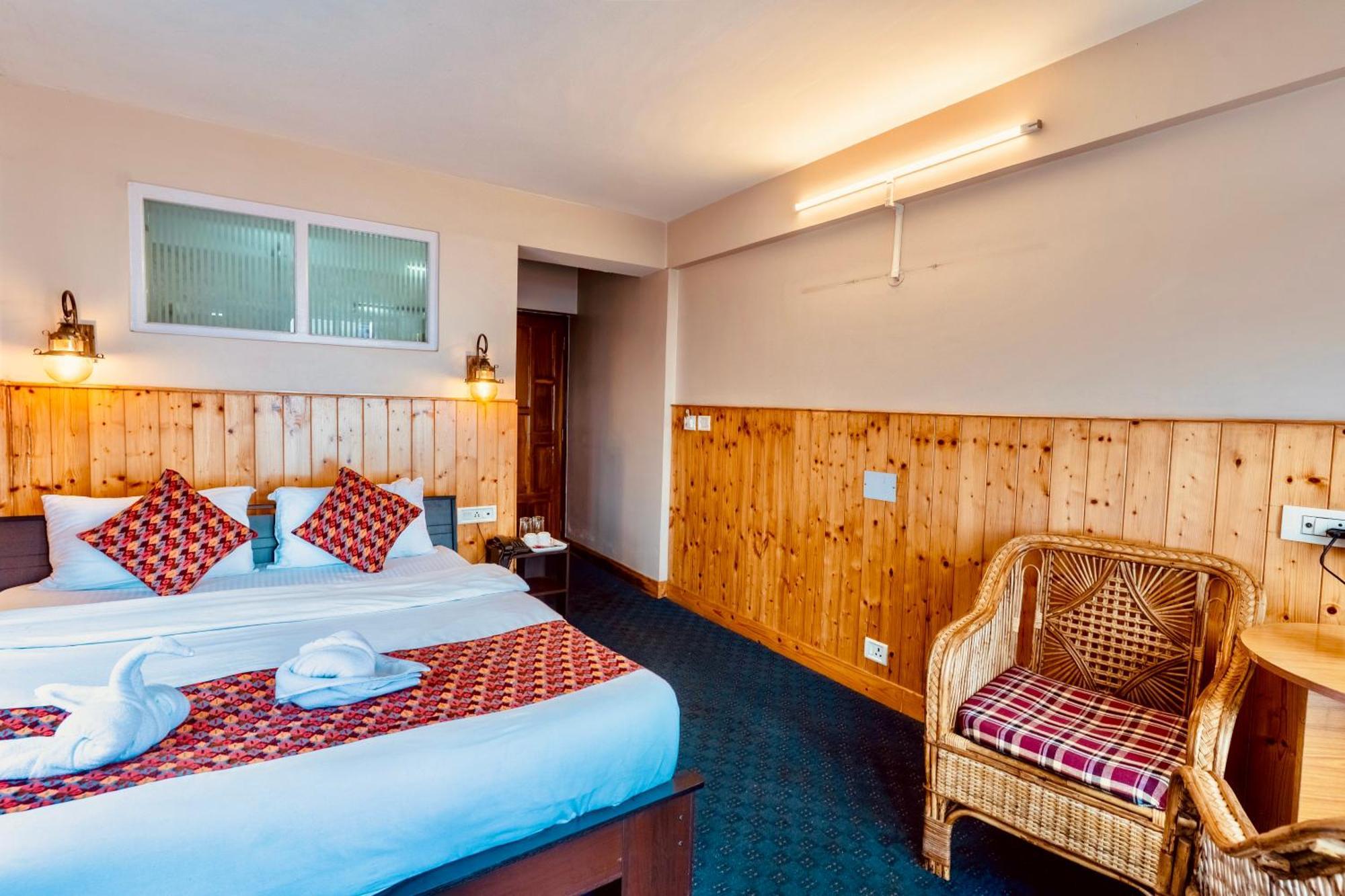 Himalayan Gorkha Retreat II Free Parking Hotel Darjeeling  Buitenkant foto