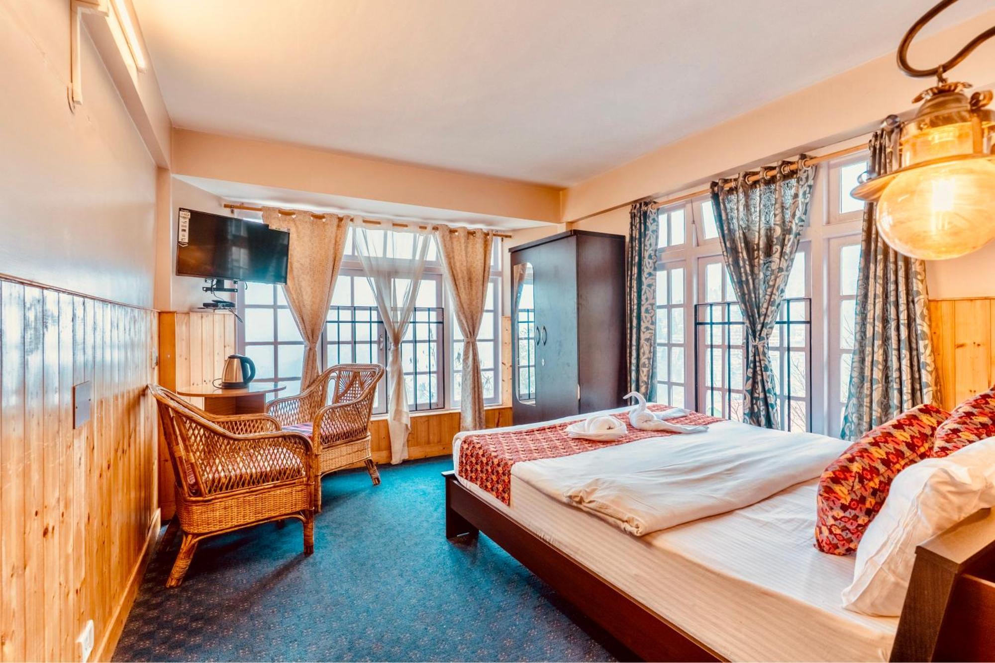 Himalayan Gorkha Retreat II Free Parking Hotel Darjeeling  Buitenkant foto